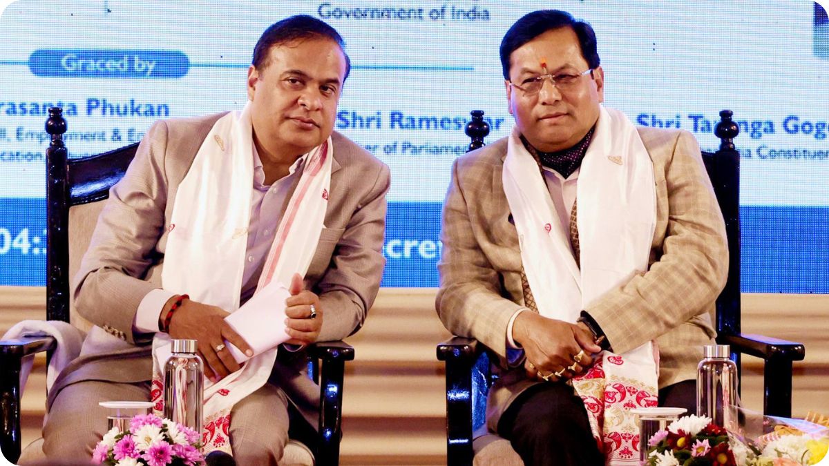 স্মৰণীয় মুহূৰ্তৰ সাক্ষী