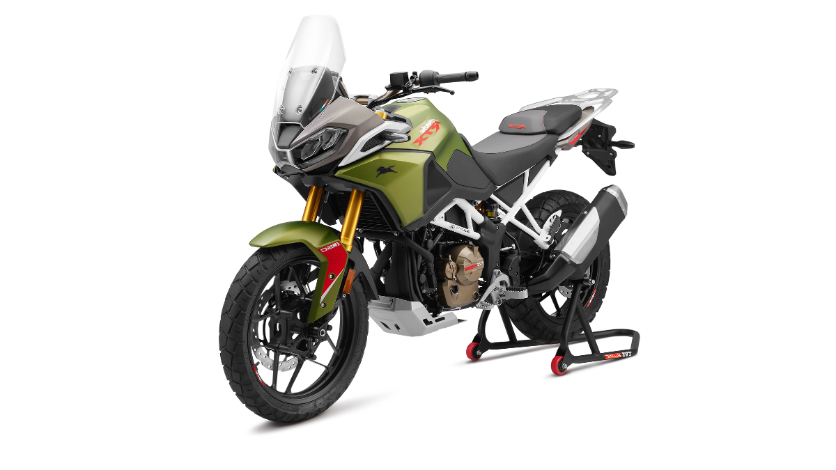 TVS Apache RTX 300