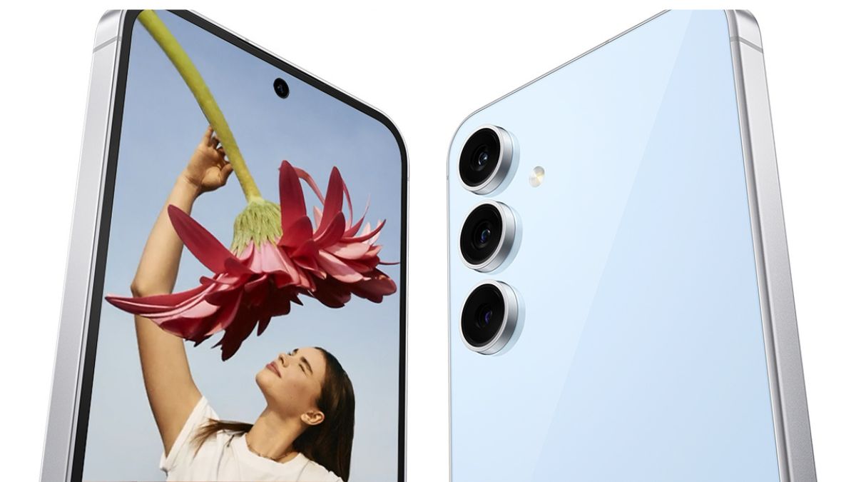 The Galaxy S24 FE comes with premium-class features